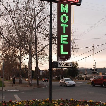 El Bonita Motel St. Helena Exterior photo