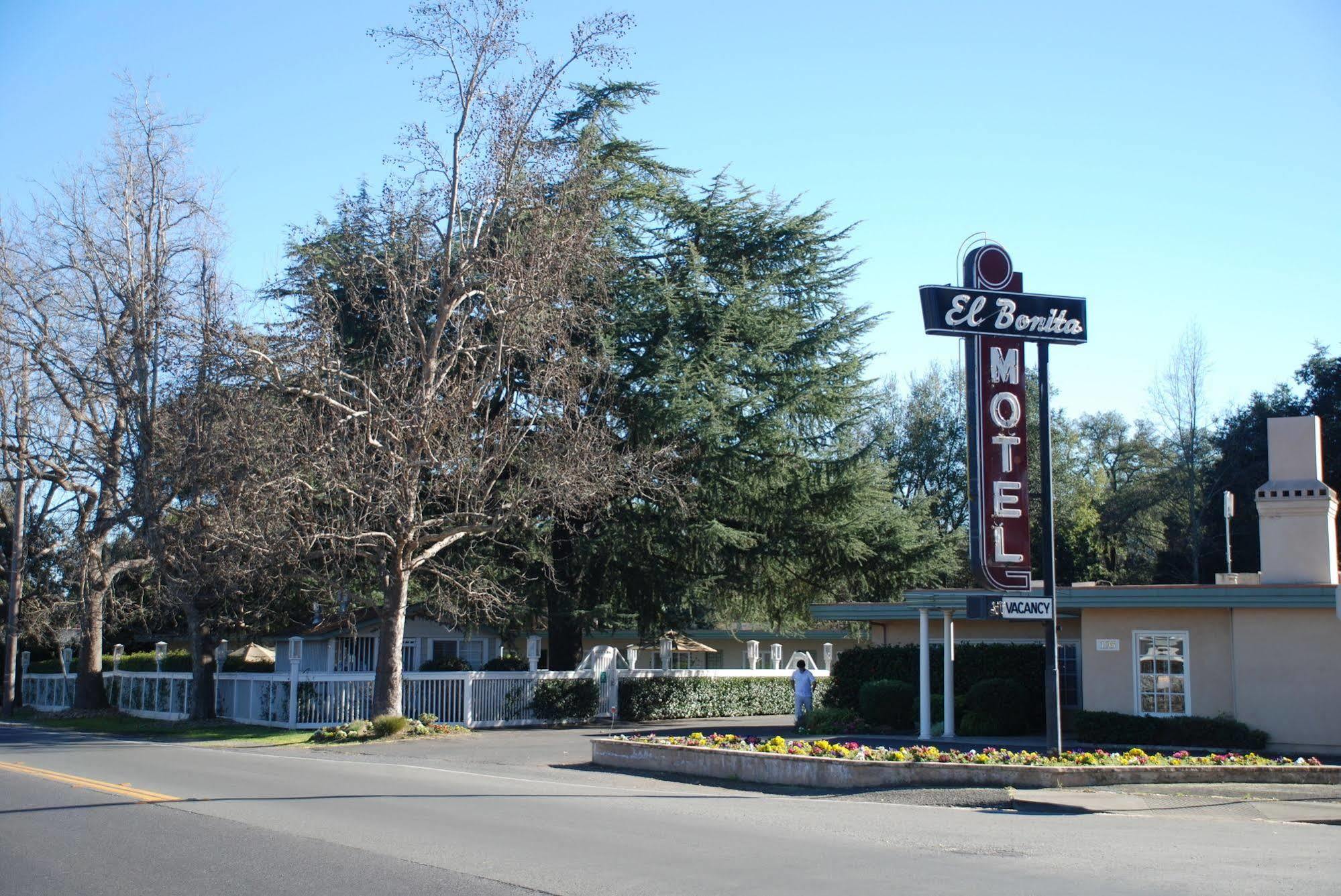 El Bonita Motel St. Helena Exterior photo
